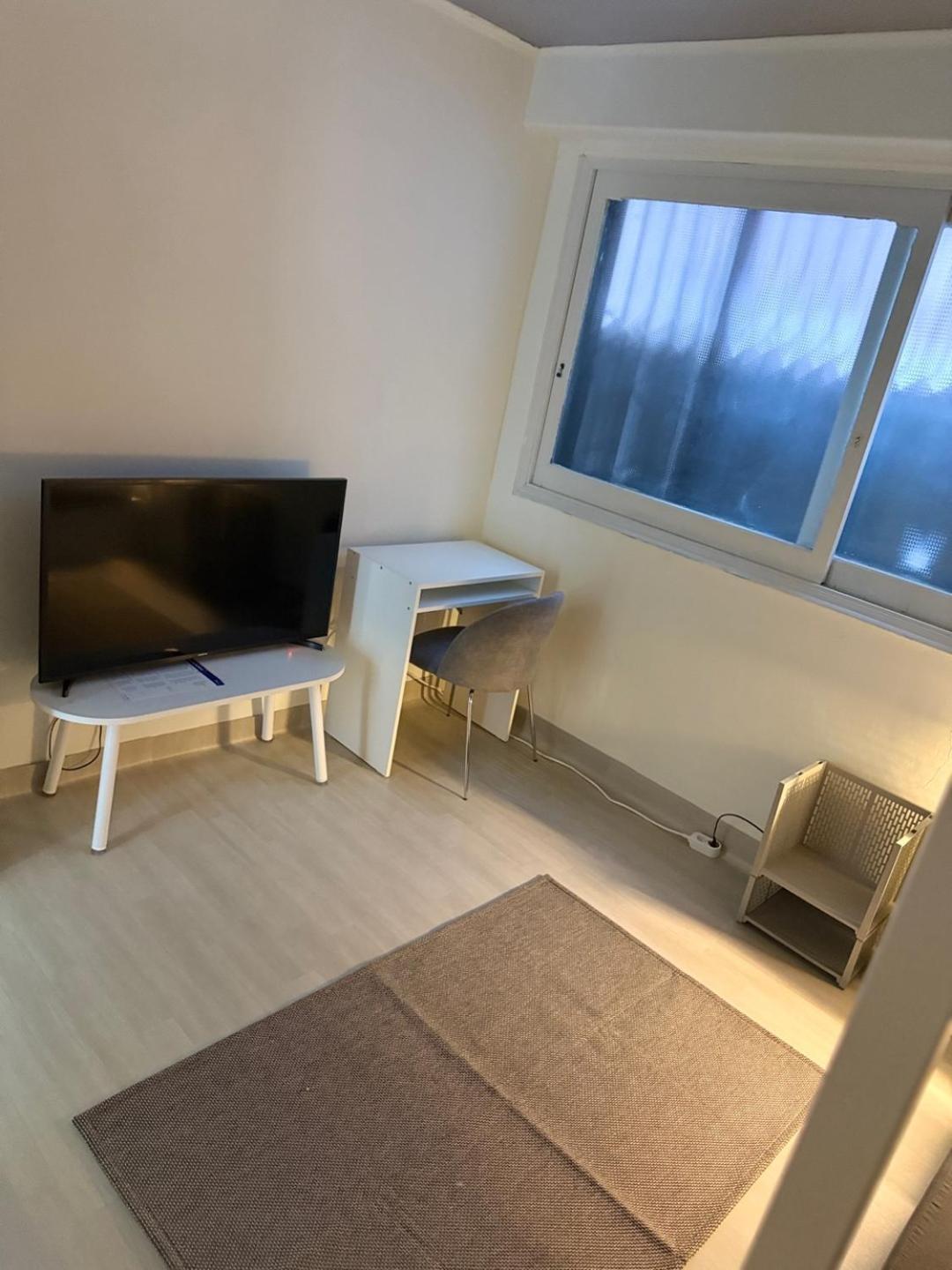 Center Share Rent House
